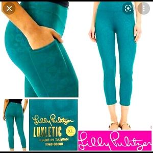 Lilly Pulitzer Luxletic 3/4 Legging